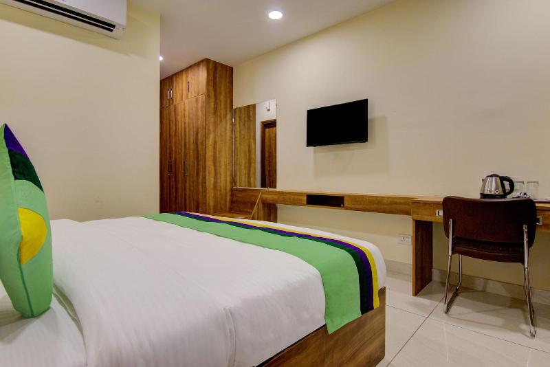 Treebo Trend Torque Greater Noida image