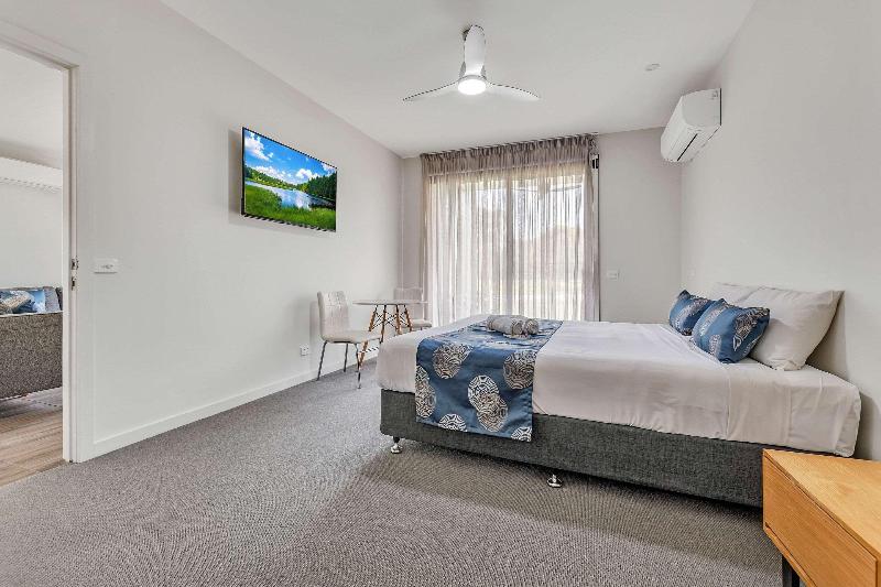 Comfort Suites Clubarham Golf Resort image