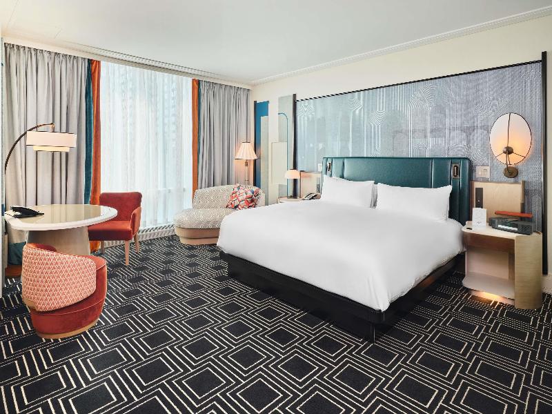 Sofitel Montreal Golden Mile image