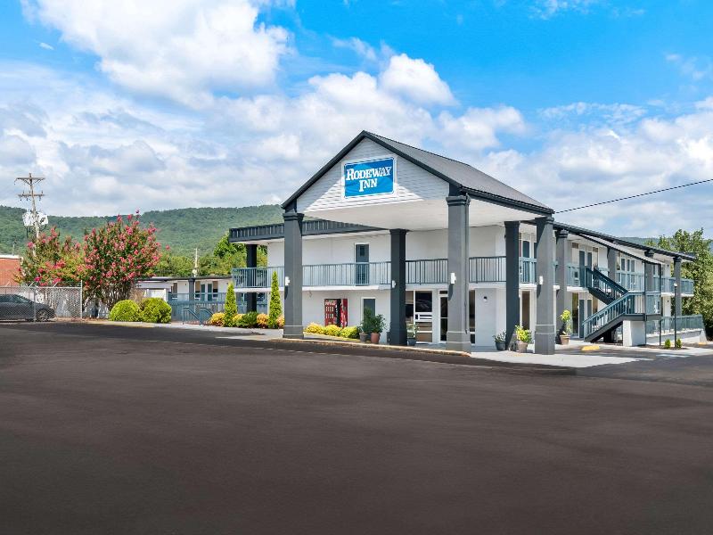 Rodeway Inn Dalton image
