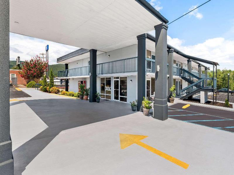 Rodeway Inn Dalton image