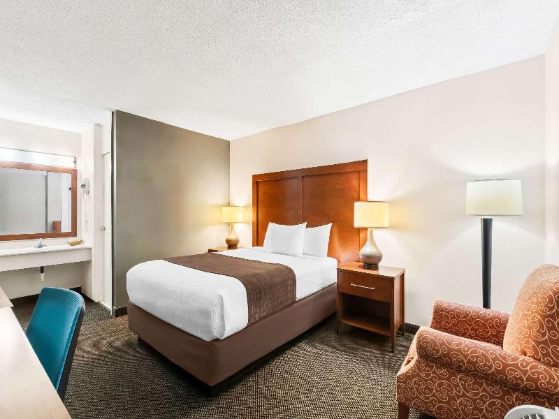 Rodeway Inn Dalton image