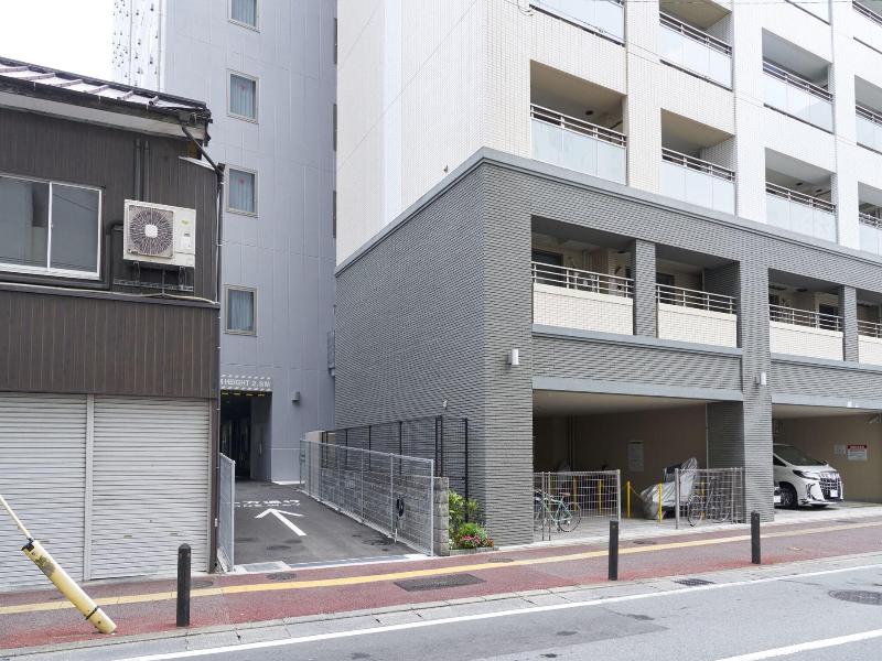 Cross Life Hakata Yanagibashi image