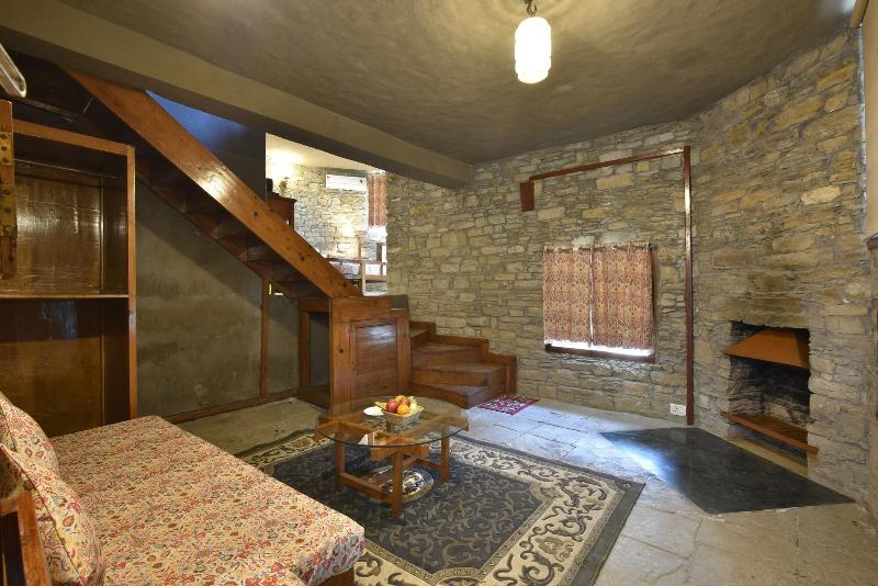 Tiaraa Monolith Lake Resort, Bhimtal image