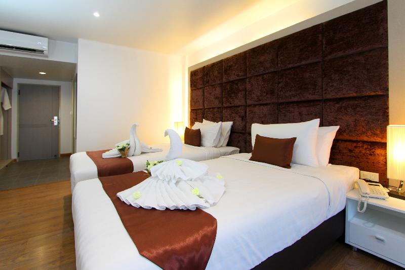 Pooh Beach Resort & Spa image