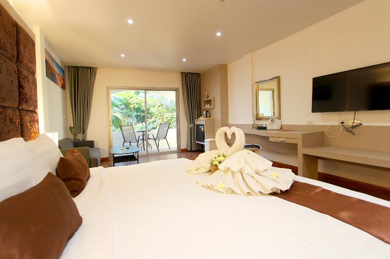 Pooh Beach Resort & Spa image