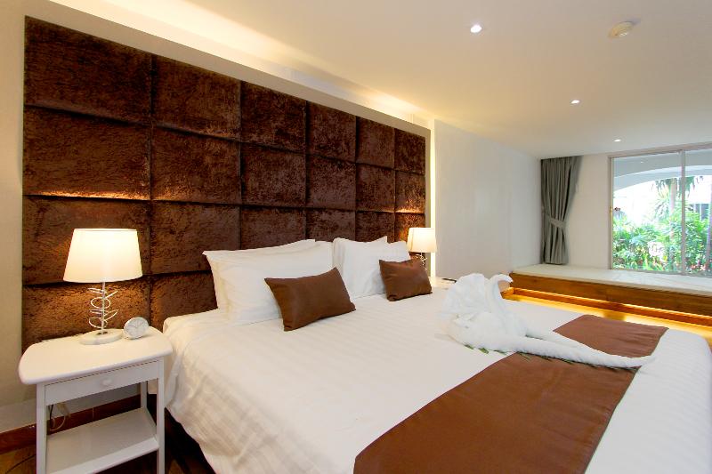 Pooh Beach Resort & Spa image
