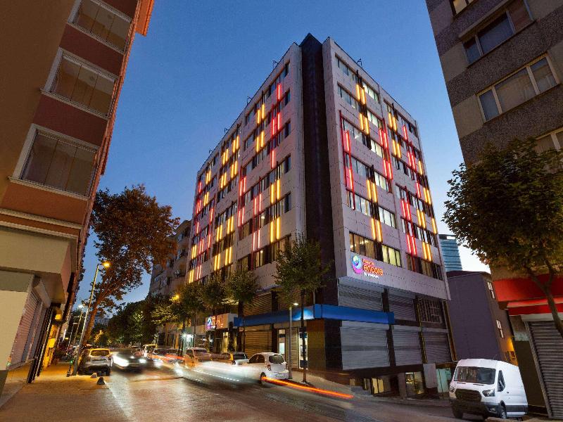 Ramada Encore By Wyndham Istanbul Sisli — general view