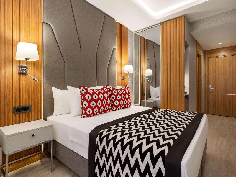 Ramada Encore By Wyndham Istanbul Sisli image