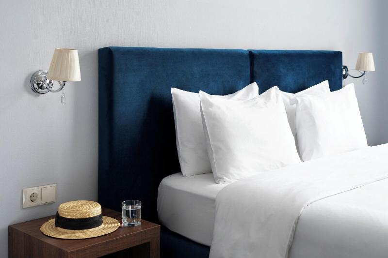 Alma Boutique Hotel image