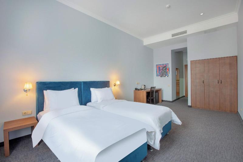 Alma Boutique Hotel image
