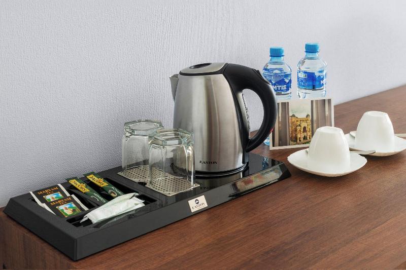 Alma Boutique Hotel image