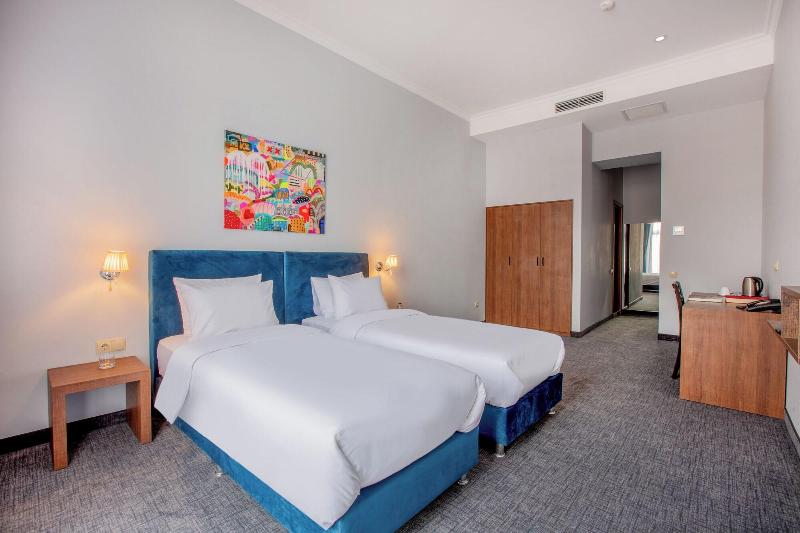 Alma Boutique Hotel image