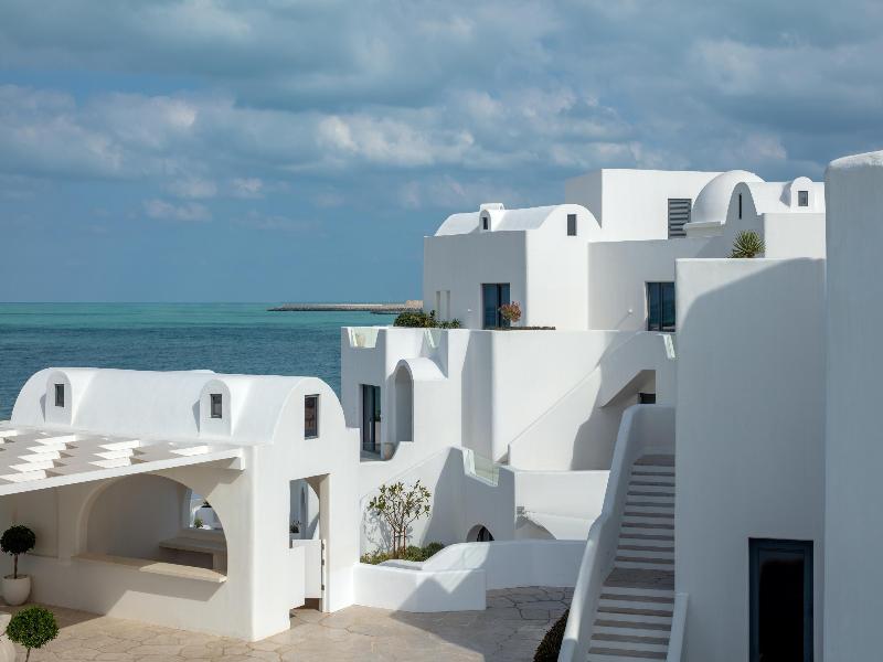 Anantara Retreat Santorini Abu Dhabi – Adults Only image