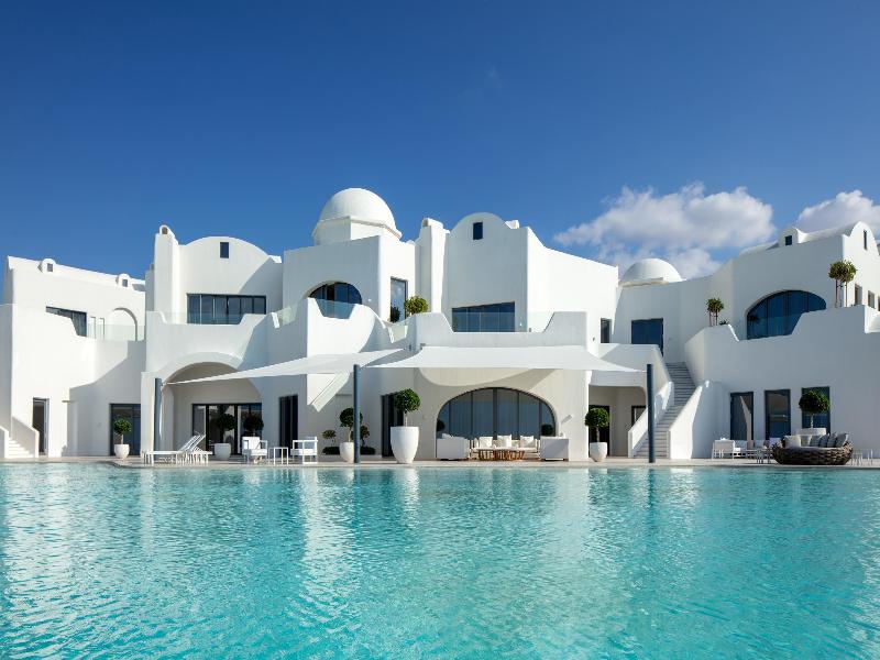 Anantara Retreat Santorini Abu Dhabi – Adults Only image