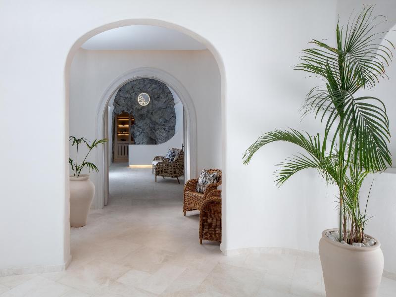 Anantara Retreat Santorini Abu Dhabi – Adults Only image
