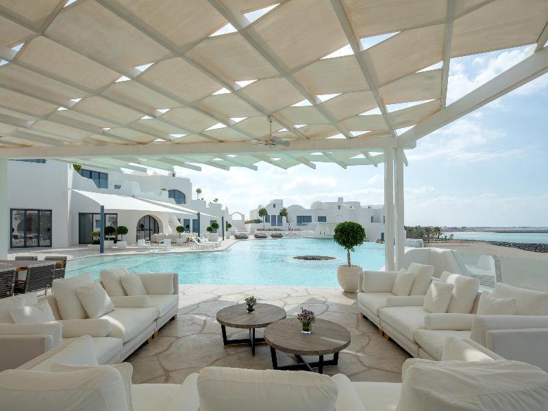 Anantara Retreat Santorini Abu Dhabi – Adults Only image