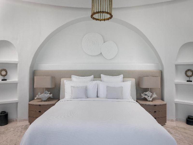 Anantara Retreat Santorini Abu Dhabi – Adults Only image