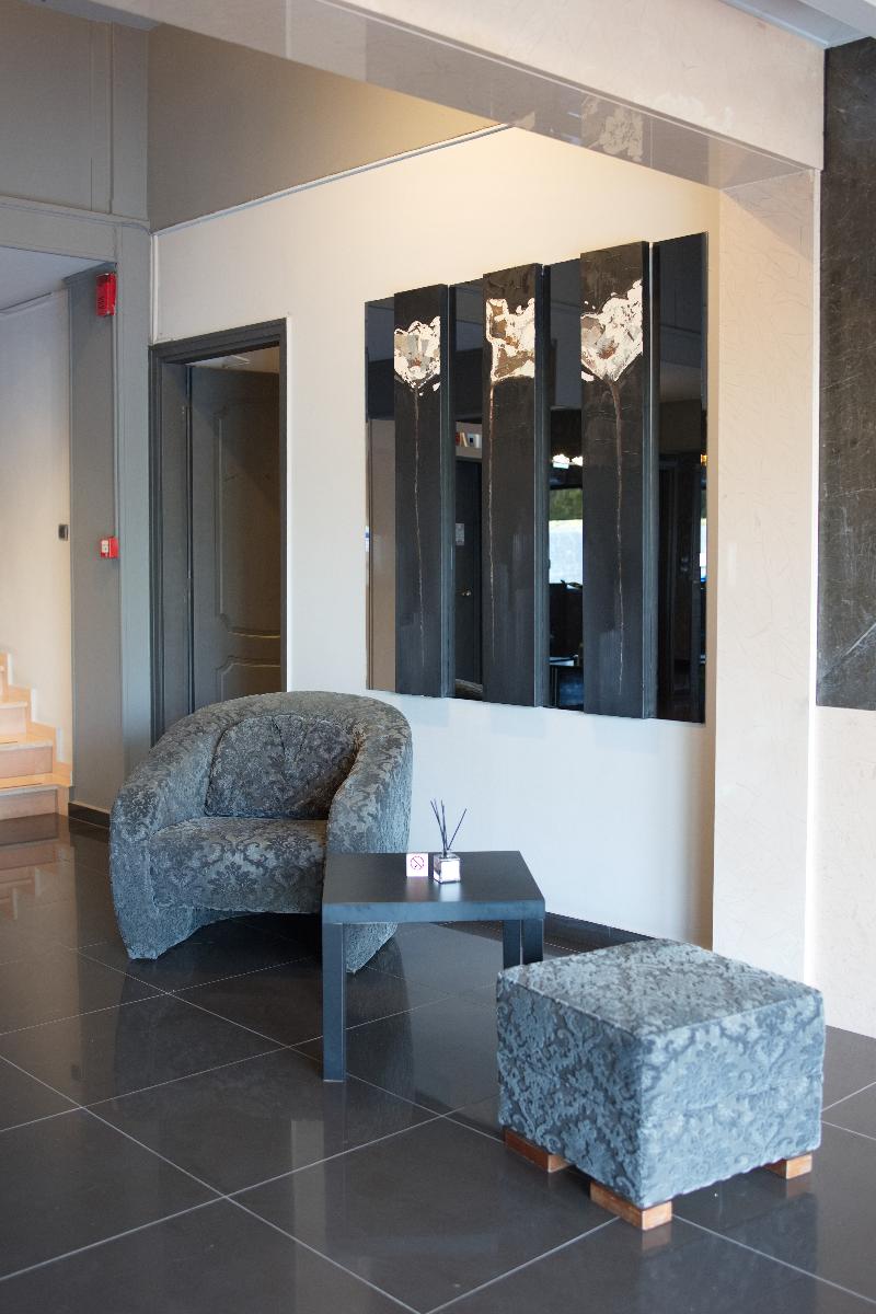 Ruby Rooms Kifisia - Image 7