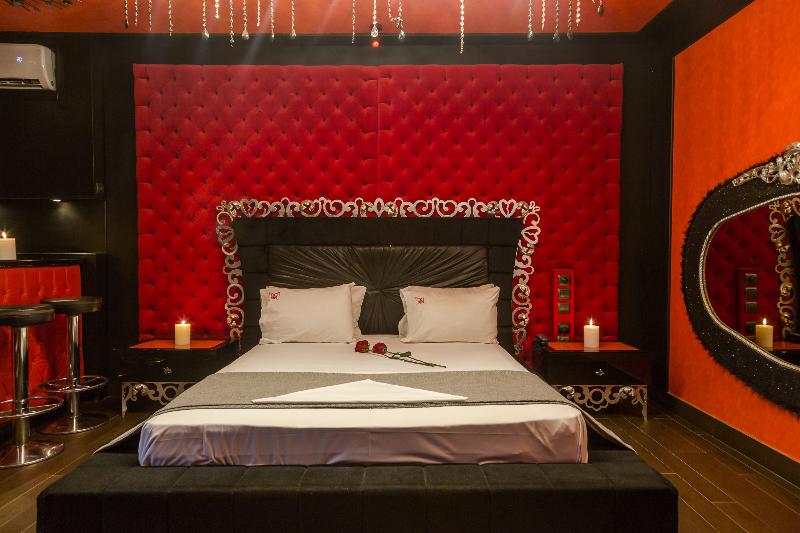 Ruby Rooms Kifisia - Image 9