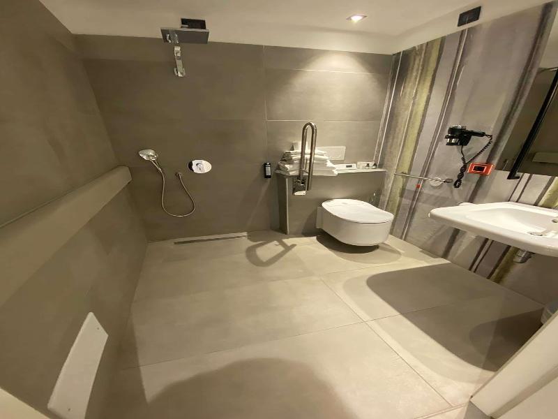 Best Western Plus Sabaudia Hotel image