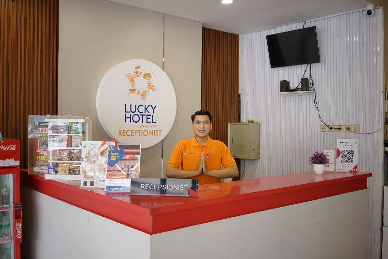 Lucky Hotel Purwodadi image
