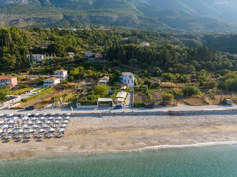 Aridas At The Beach image