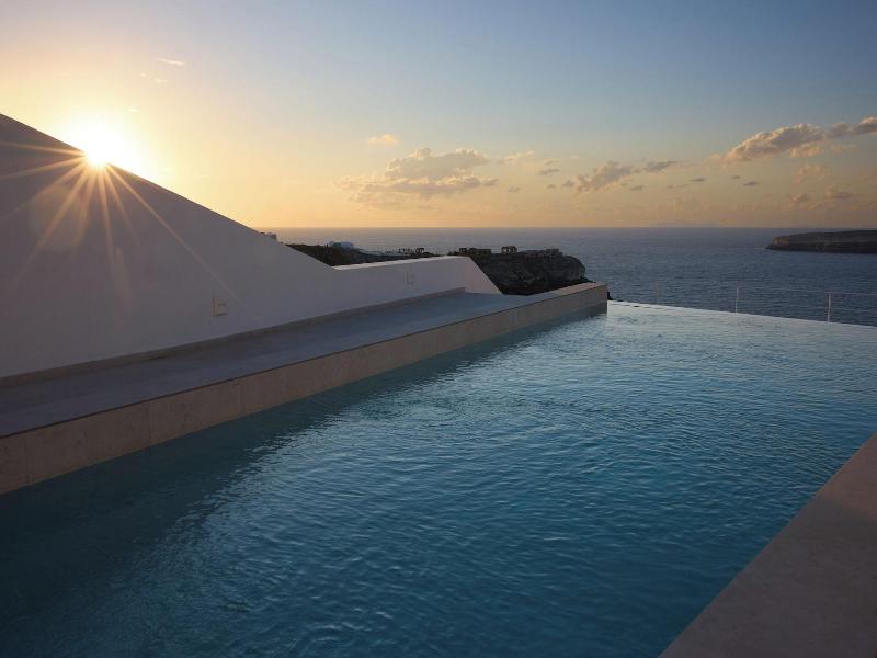 Omna Caldera Suites image