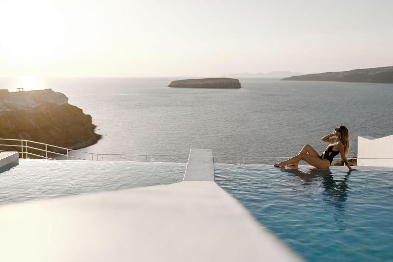 Omna Caldera Suites image