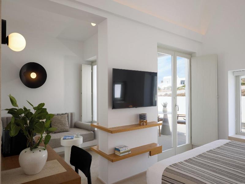 Omna Caldera Suites image