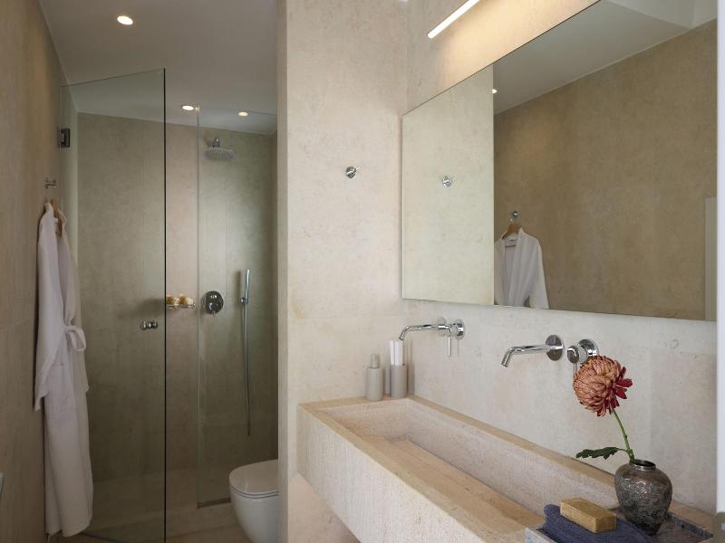 Omna Caldera Suites image
