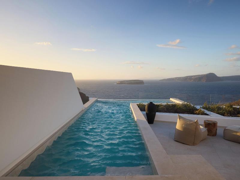 Omna Caldera Suites image