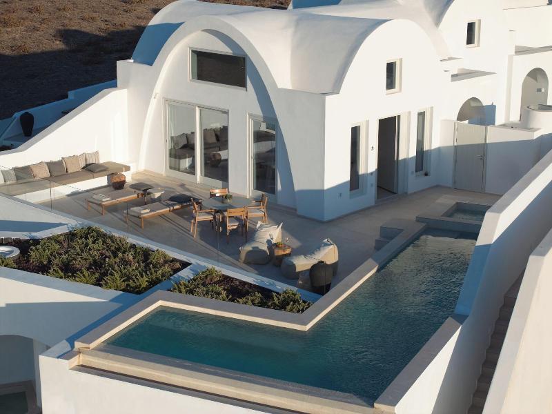 Omna Caldera Suites image