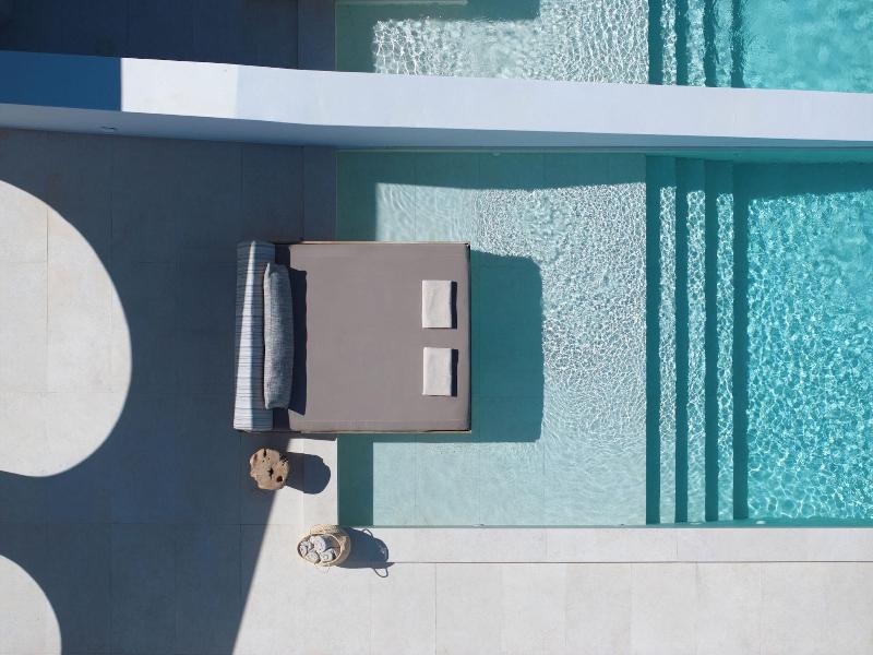 Omna Caldera Suites image