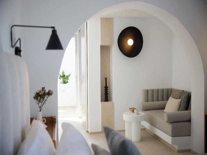 Omna Caldera Suites image