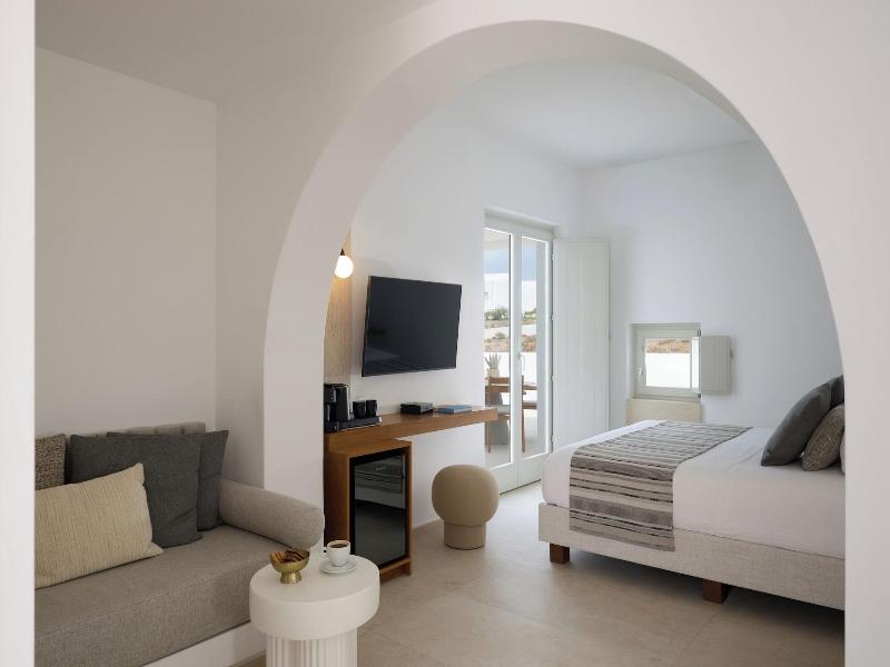 Omna Caldera Suites image
