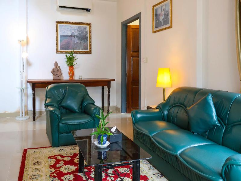 Dara Express Inn By Angkor Green Gardens image