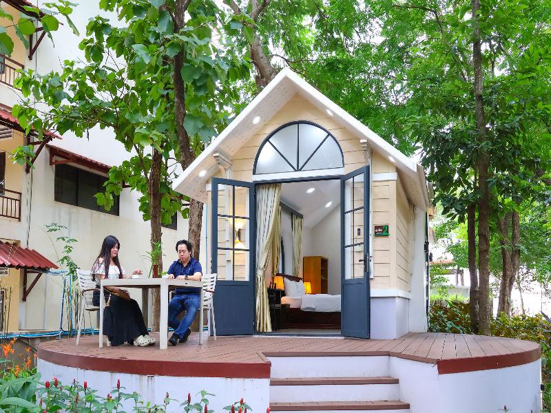 Dara Express Inn By Angkor Green Gardens image