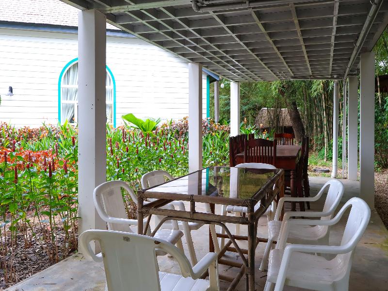Dara Express Inn By Angkor Green Gardens image