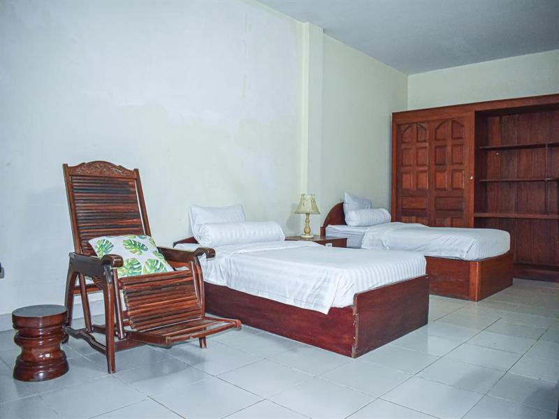 Dara Express Inn By Angkor Green Gardens image