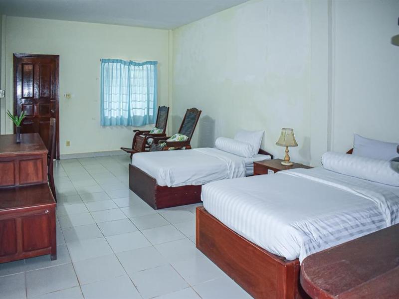 Dara Express Inn By Angkor Green Gardens image