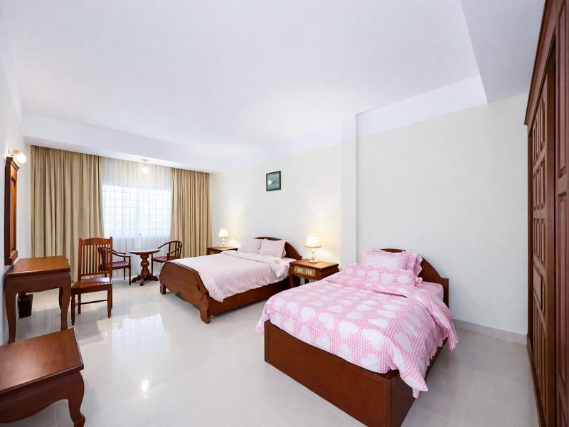 Dara Express Inn By Angkor Green Gardens image