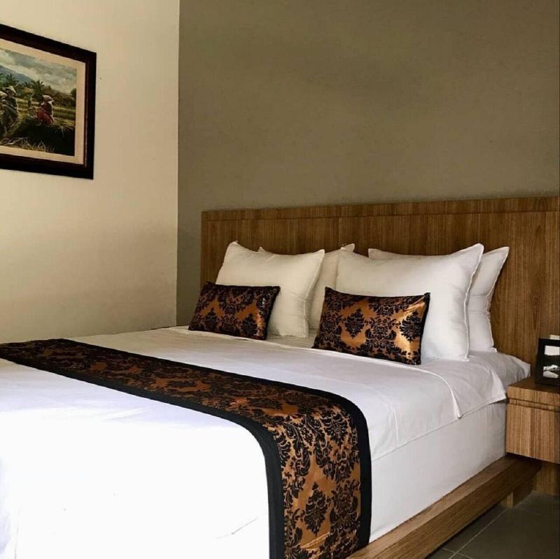 Ioove Tanjung Seminyak Suites image