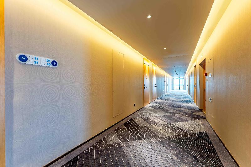 Holiday Inn Express Haiyan image