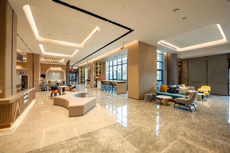 Holiday Inn Express Haiyan image