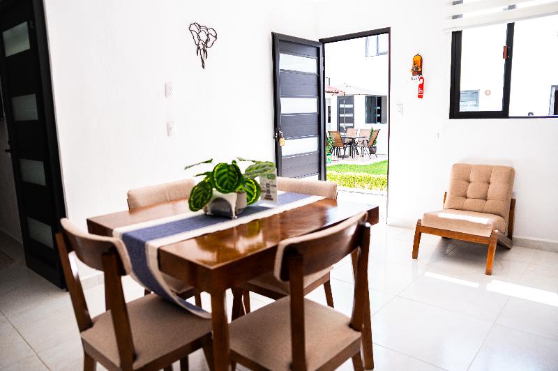 Hotel Bungalows Casa Blanca image