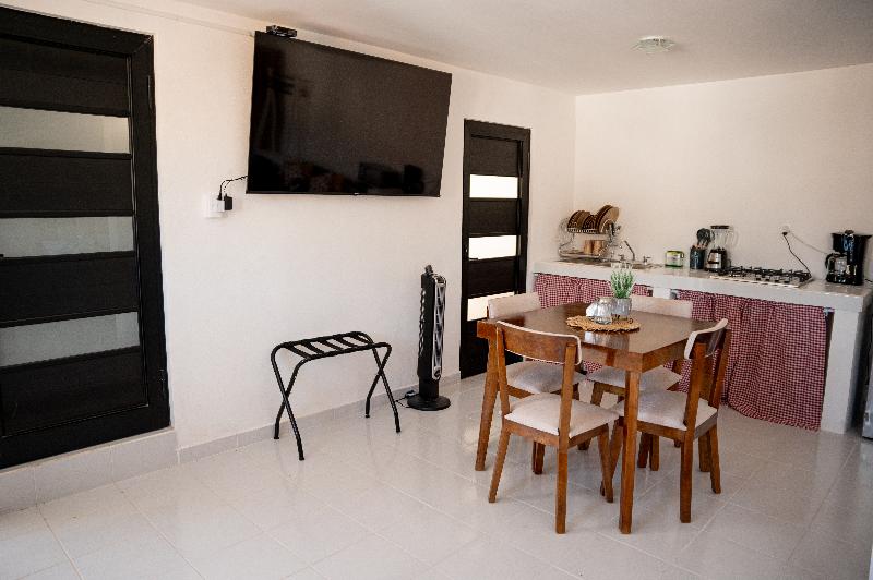 Hotel Bungalows Casa Blanca image