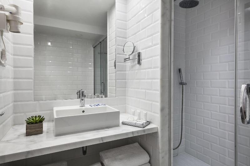 Delamar - Adults Only image