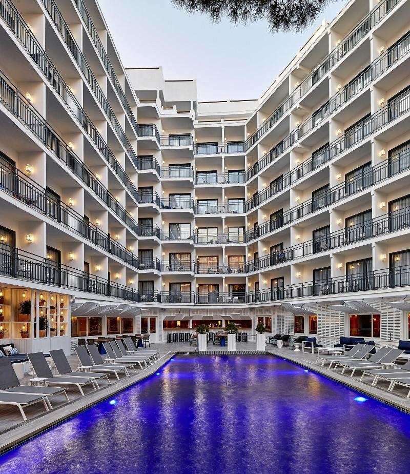 Delamar - Adults Only image