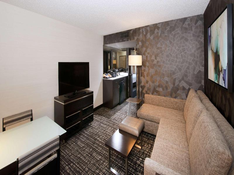Embassy Suites Las Vegas image